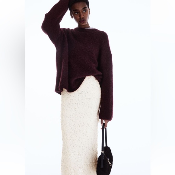 New H&M Sequined Midi Skirt - Picture 3 of 4